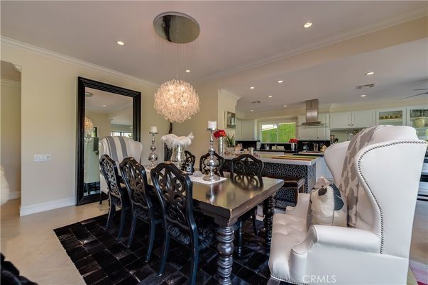 Chandelier, Dining room, Interior, Kitchen, Pendant Lights, Recessed Lighting