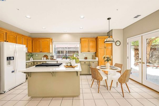 Dining room, Interior, Kitchen, Pendant Lights, Recessed Lighting