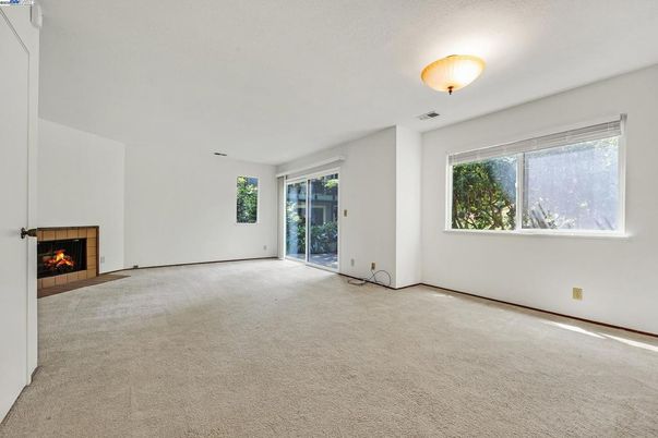 Empty room, Fireplace, Interior