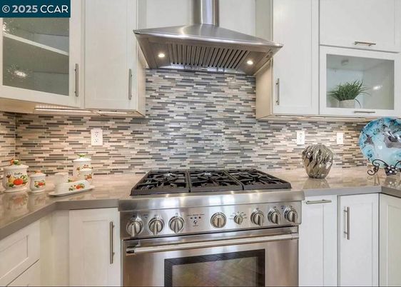 Interior, Kitchen, Stainless Steel Appliances