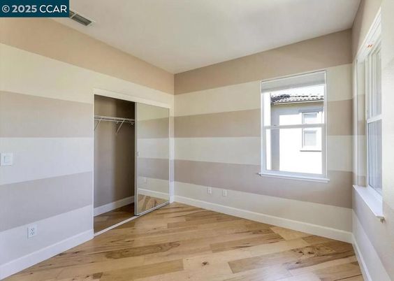 Empty room, Interior, Walk-in Closets, Wood Texture Flooring