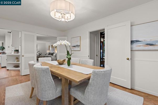 Chandelier, Dining room, Interior, Living room, Wood Texture Flooring
