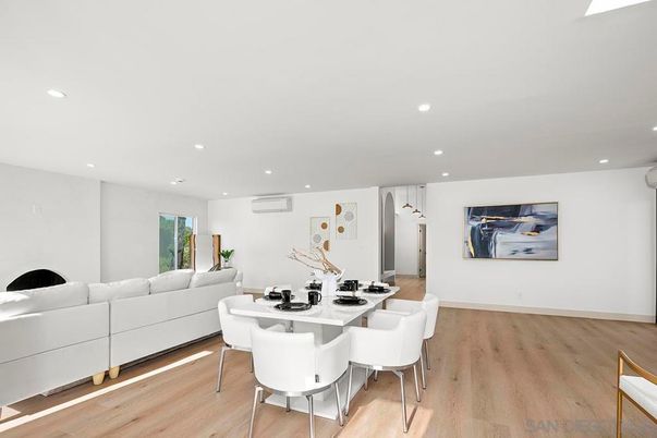 Dining room, Interior, Living room, Pendant Lights, Recessed Lighting, Wood Texture Flooring