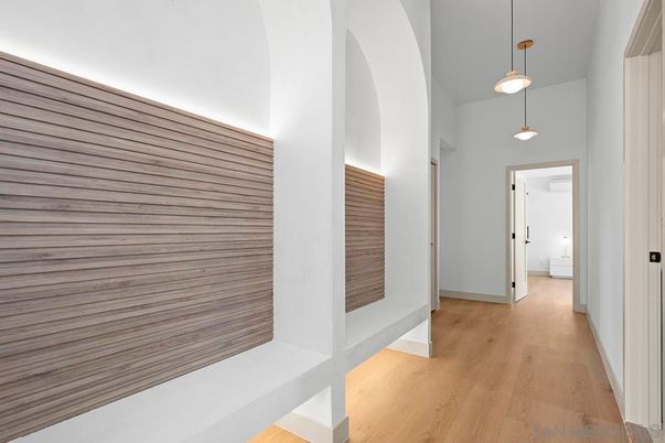 Interior, Pendant Lights, Wood Texture Flooring