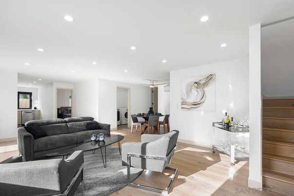 Dining room, Interior, Living room, Recessed Lighting, Wood Texture Flooring
