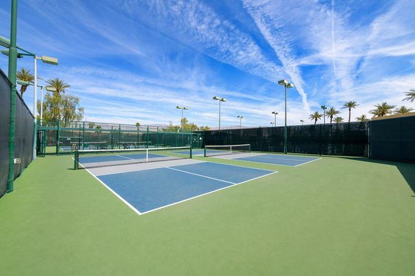 Exterior, Tennis Courts