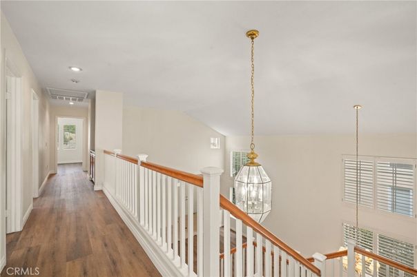 Interior, Pendant Lights, Recessed Lighting, Wood Texture Flooring