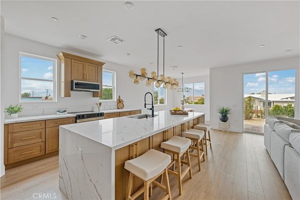 Interior, Kitchen, Pendant Lights, Recessed Lighting, Wood Texture Flooring