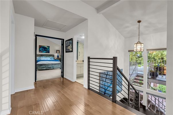 Bedroom, Interior, Pendant Lights, Wood Texture Flooring