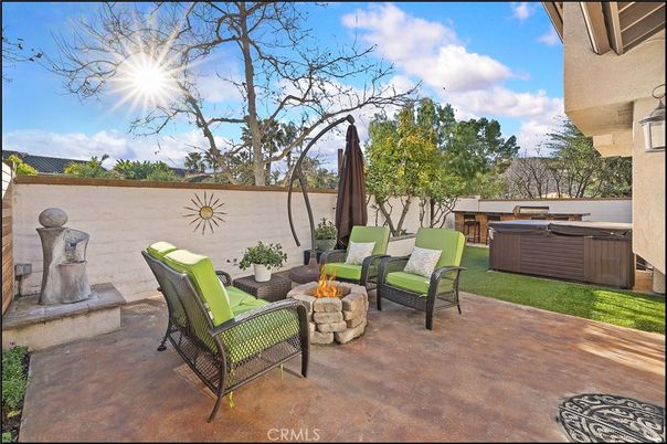 Exterior, Hot Tub