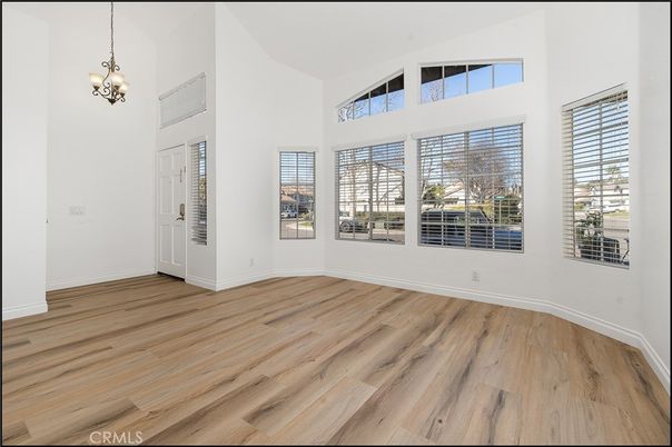 Empty room, Interior, Pendant Lights, Wood Texture Flooring