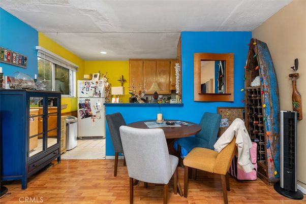 Dining room, Interior, Kitchen, Recessed Lighting, Wood Texture Flooring
