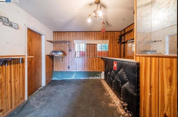 Interior, Wooden Walls