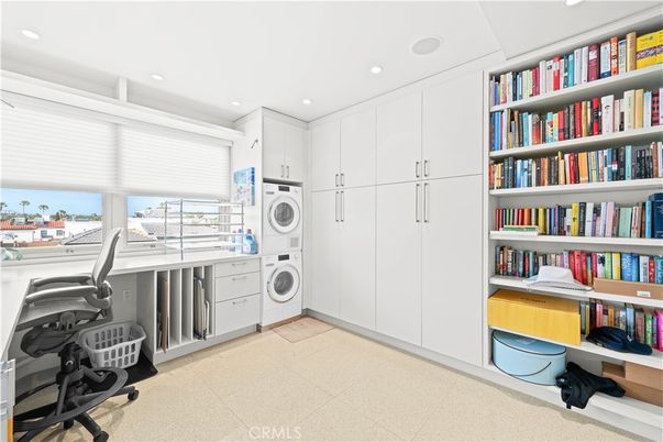 Home Office, Interior, Recessed Lighting, Washer