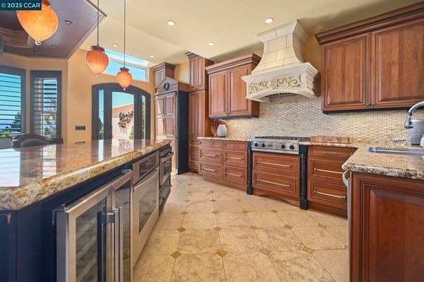 Interior, Kitchen, Pendant Lights, Recessed Lighting, Stainless Steel Appliances