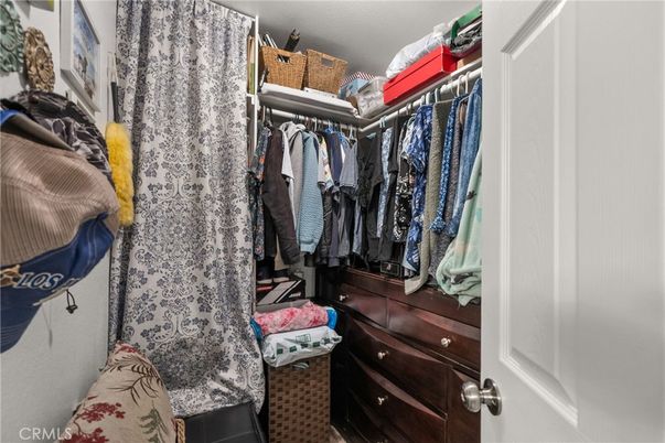 Interior, Walk-in Closets