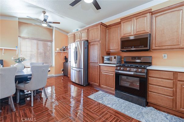 Dining room, Interior, Kitchen, Stainless Steel Appliances, Wood Texture Flooring