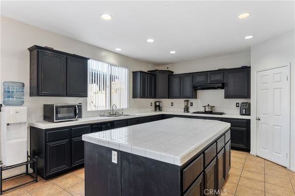 Interior, Kitchen, Recessed Lighting, Tile Countertops