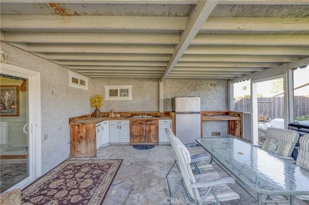 Dining room, Interior