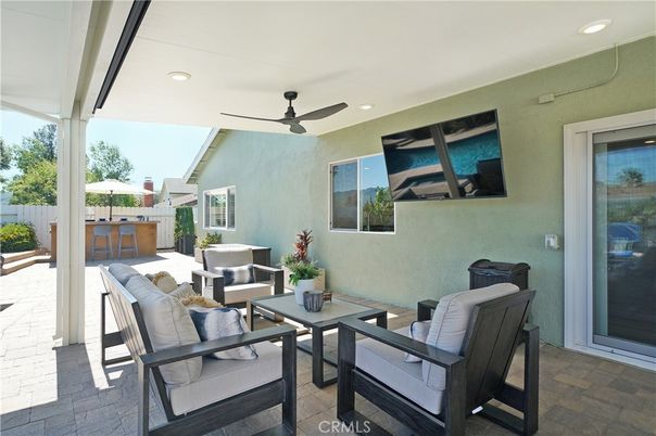 Exterior, Recessed Lighting