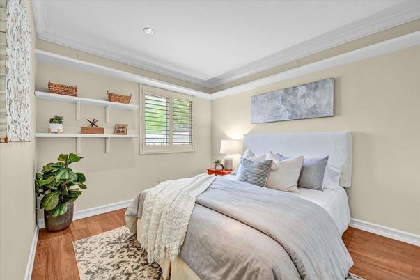 Bedroom, Interior, Recessed Lighting, Wood Texture Flooring