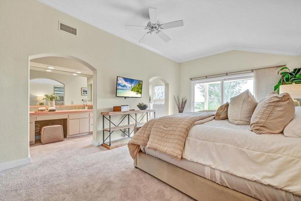 Bedroom, Interior, Recessed Lighting