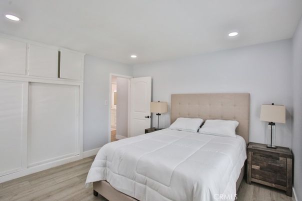 Bedroom, Interior, Recessed Lighting, Wood Texture Flooring