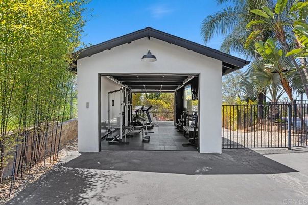 Exterior, Fitness Equipment