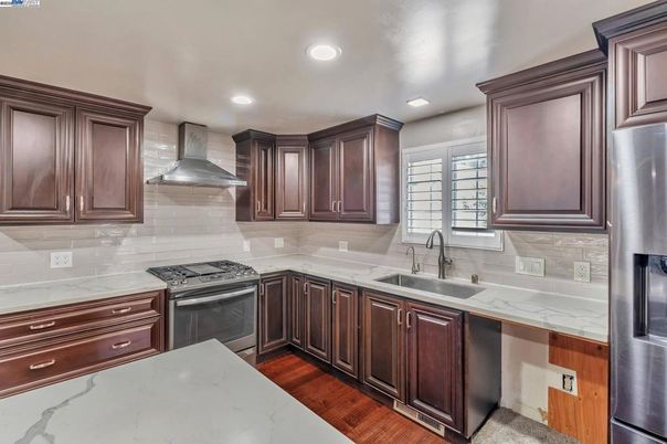 Interior, Kitchen, Recessed Lighting, Stainless Steel Appliances, Wood Texture Flooring