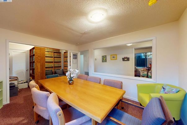 Dining room, Interior