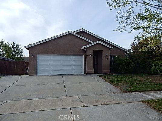 Attached, Exterior, Facade, American Craftsman