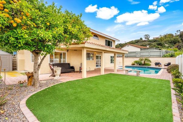 Backyard, Exterior, Pool