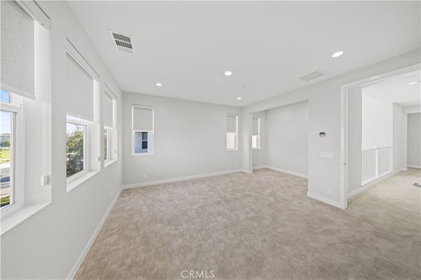 Empty room, Interior, Recessed Lighting