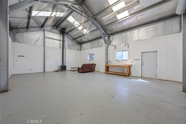 Garage, Interior