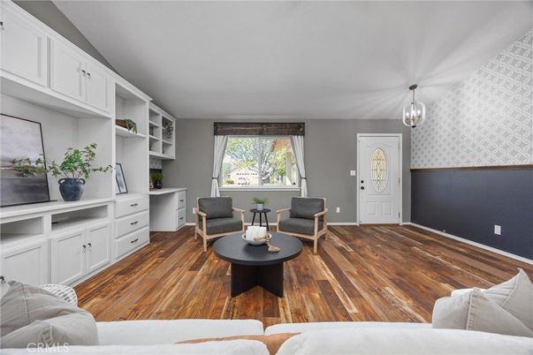 Interior, Living room, Pendant Lights, Wood Texture Flooring