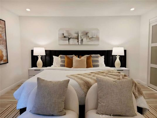 Bedroom, Interior, Recessed Lighting, Wood Texture Flooring