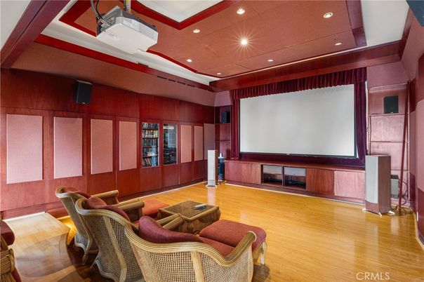 Interior, Projection Screen, Recessed Lighting, Theatre Room, Wood Texture Flooring