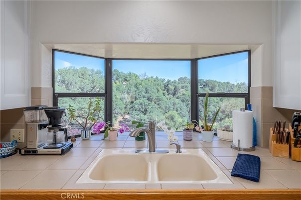Interior, Kitchen, Tile Countertops
