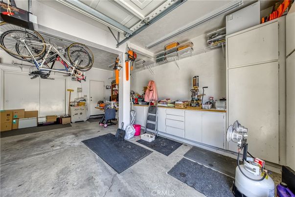 Garage, Interior