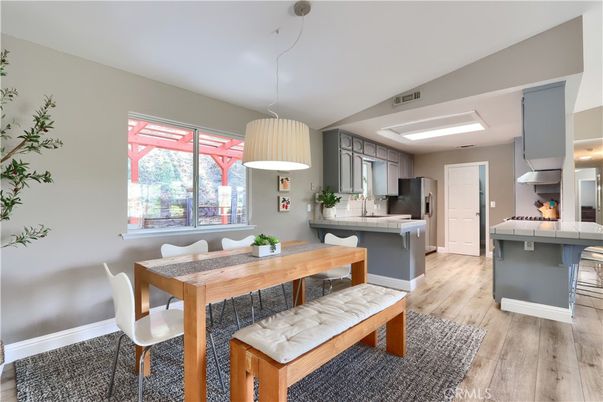 Dining room, Interior, Kitchen, Pendant Lights, Wood Texture Flooring