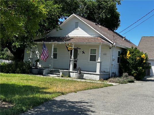 Exterior, Facade, Cape Cod