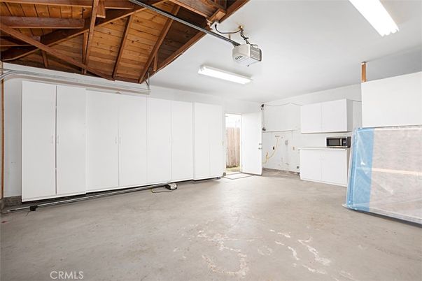 Garage, Interior, Wooden Beams, Wooden Ceilings