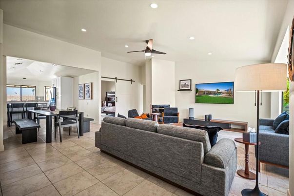 Dining room, Interior, Living room, Recessed Lighting