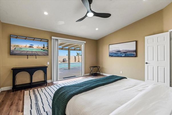 Bedroom, Interior, Recessed Lighting, Wood Texture Flooring