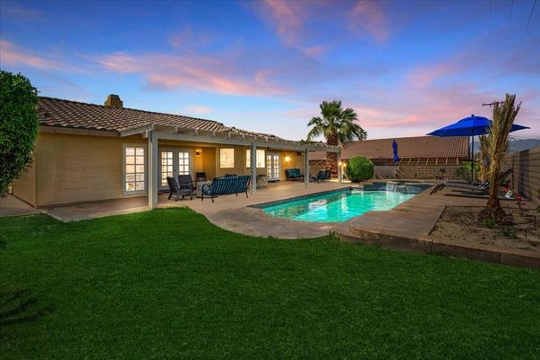 Backyard, Exterior, Pool