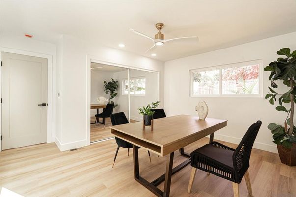 Dining room, Interior, Recessed Lighting, Wood Texture Flooring