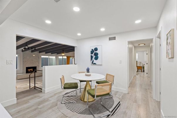 Dining room, Fireplace, Interior, Recessed Lighting, Wooden Beams, Wooden Ceilings, Wood Texture Flooring