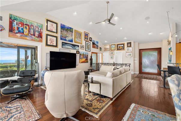 Interior, Living room, Recessed Lighting, Water, Wood Texture Flooring