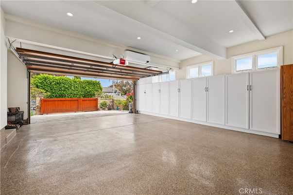 Garage, Interior, Recessed Lighting