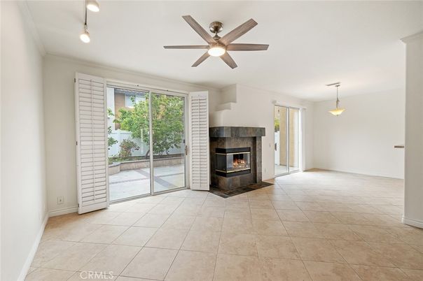 Empty room, Fireplace, Interior, Pendant Lights